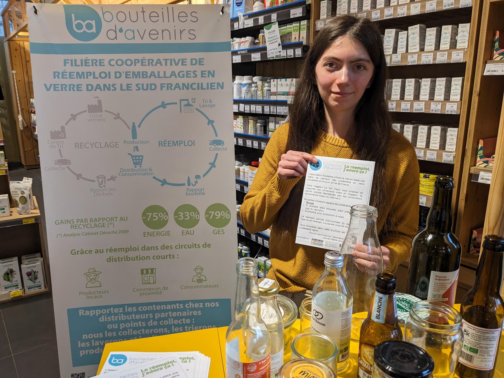 Animation d'un stand Bouteilles d'avenirs